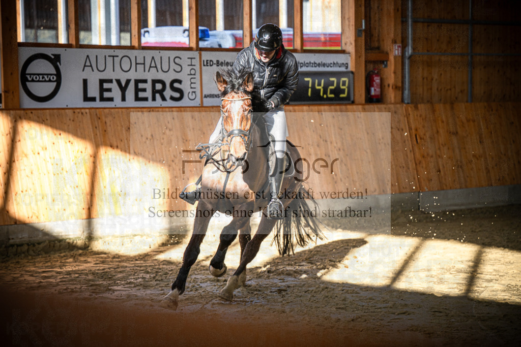 DOS_0283 | Entdecke hochwertige Reitturnierfotos von Foto Oger. Professionell, emotional und authentisch – jetzt Lieblingsmomente im Shop bestellen.Deutschlandweite Turnierfotografie. - Realisiert mit Pictrs.com