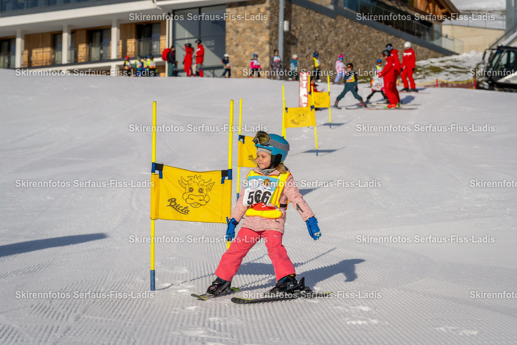 SRF_12.12.2025 0138 | SRF_12.12.2025 0138 - Realisiert mit Pictrs.com