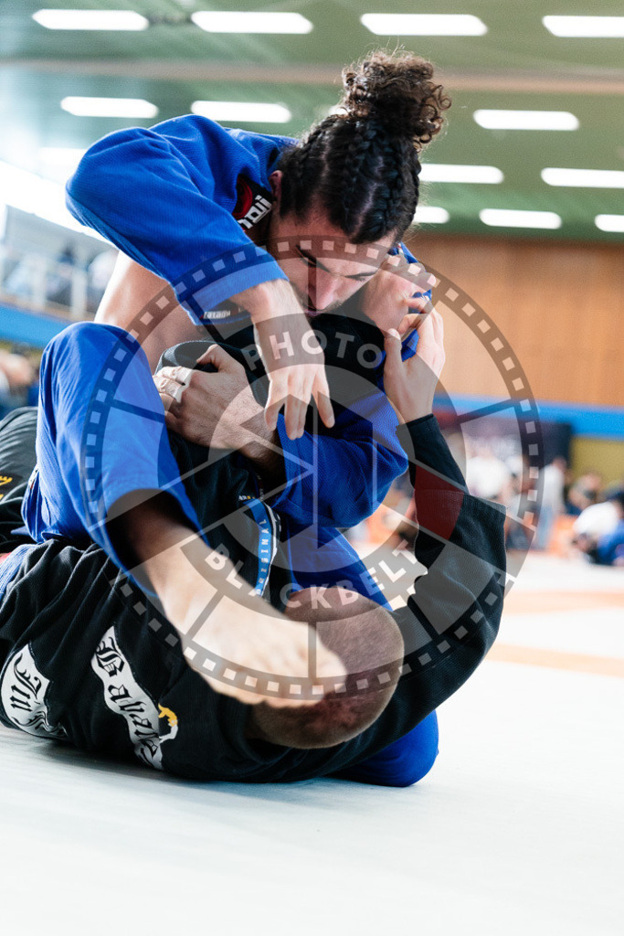 20251122PBB12360 | Athletes compete during the Grappling Industries Berlin Jiu-Jitsu and Grappling Championship, on November 22, 2025 in Berlin, Germany. © photoblackbelt