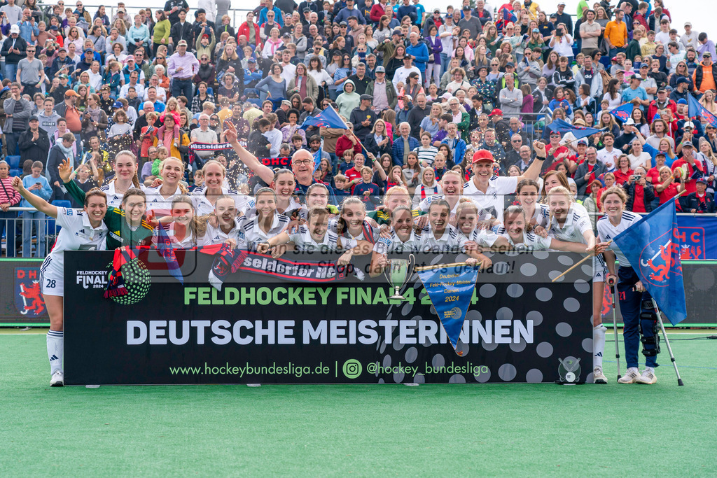 Final4_20240519-1318-0043 | Bonn, Deutschland, 19.05.2024:  in Aktion waehrend des Spiels der Deutsche Feldhockey-Meisterschaften 2024 zwischen Final 4 Damen Finale Düsseldorfer HC - Mannheimer HC im Bonner THV am 19.05.2024 in Bonn, Deutschland. (Foto von Stephan Fehrmann)

Bonn, Germany, 19.05.2024:  in action during the game of Deutsche Feldhockey-Meisterschaften 2024 between Final 4 Damen Finale Düsseldorfer HC - Mannheimer HC in Bonner THV at 19.05.2024 in Bonn, Deutschland. (Foto from Stephan Fehrmann)