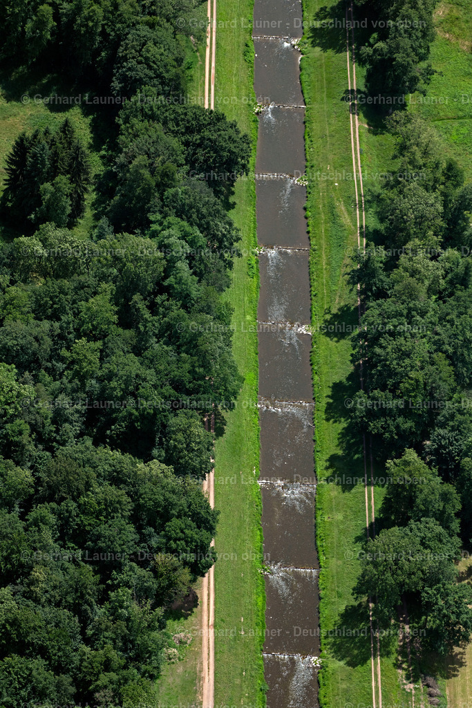 4032983 | MARCH 30.06.2020 Kanalverlauf und Uferbereiche des Verbindungs- Kanales Dreisam in March im Bundesland Baden-Württemberg, Deutschland. // Canal course and shore areas of the connecting canal Dreisam in March in the state Baden-Wuerttemberg, Germany. Foto: Gerhard Launer