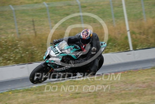 2024_08_02_PBK_12752 | Sportfotografie; SlowMotion; Video; Rennstrecke; Hafeneger; Speer; Racing; RSE; BMW; CBO; Trackday; Motorsportarena; Hockenheimring; Brno; Most; Barcelona; Valencia