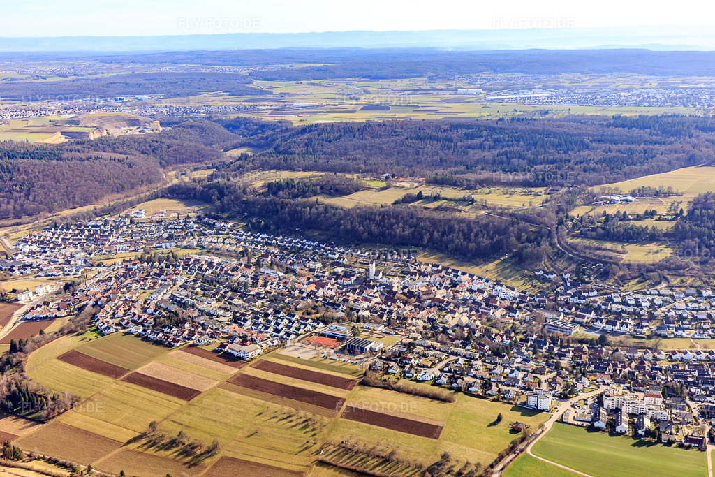 Luftbild: Ortsansicht aus Norden im Ortsteil Deufringen in Aidlingen im Bundesland Baden-Württemberg in Deutschland. Foto: IMG_125114.jpg vom 20.02.2021 durch Werner Riehm/FLY-FOTO.de