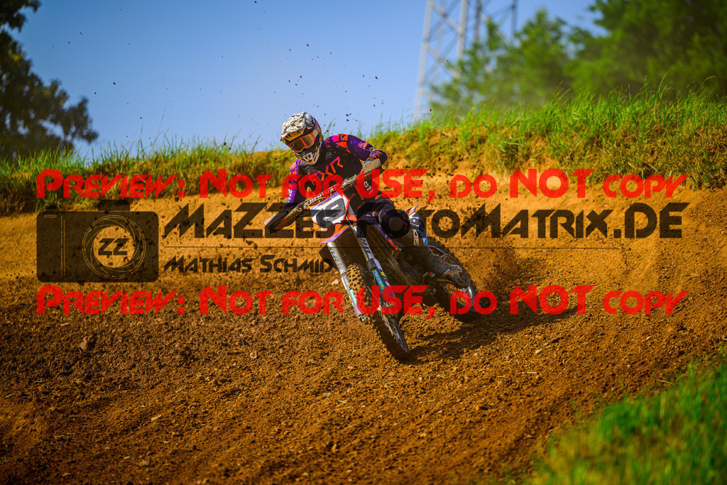 MaZZes_Fotomatrix_20250614_6021986_6451 | MX1