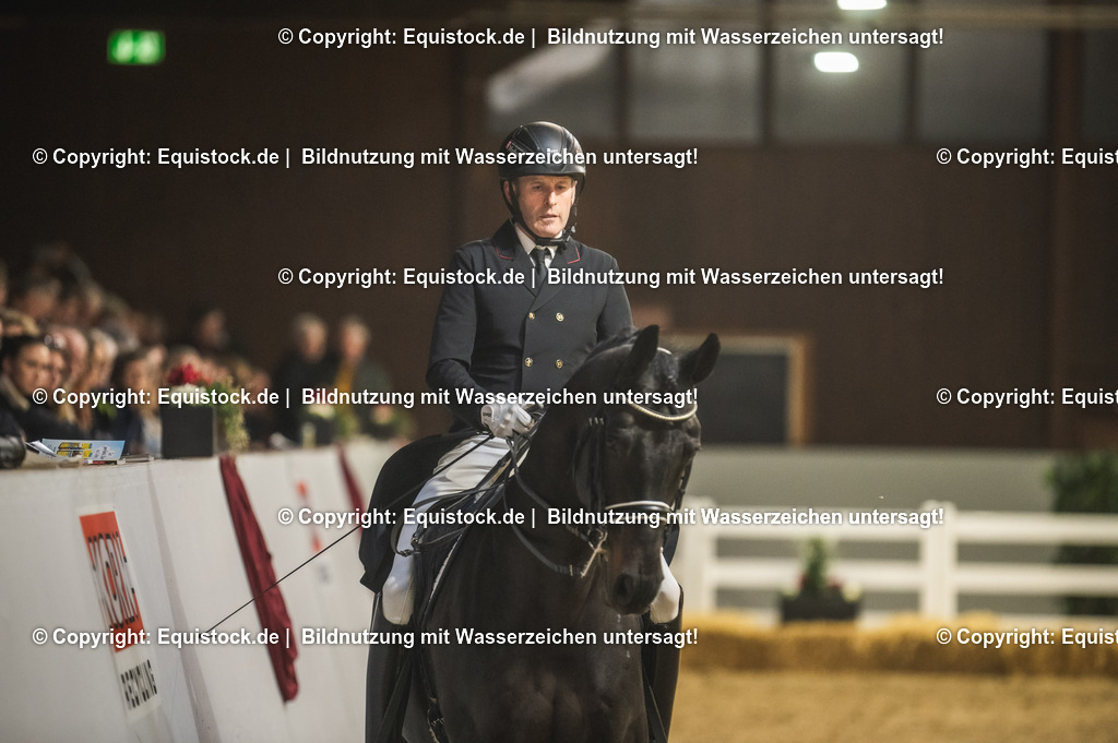 20240302_Hengstvorstellung_Marbach_TOMsPiC_1421 | equistock