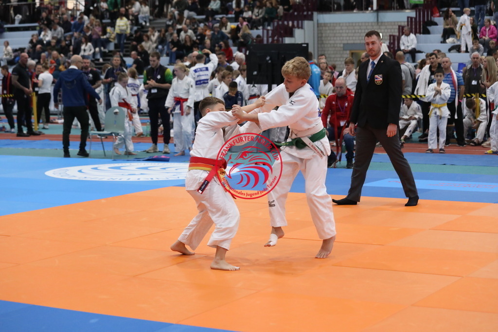 1J7A2355 | Fotos vom Adler Cup - Pictures from Adler Cup

Hier findet Ihr alle Eindrücke und großen Momente der Adler Cup Wochenenden. Here you will find all impressions and great moments of the Adler Cup weekends. - Realisiert mit Pictrs.com