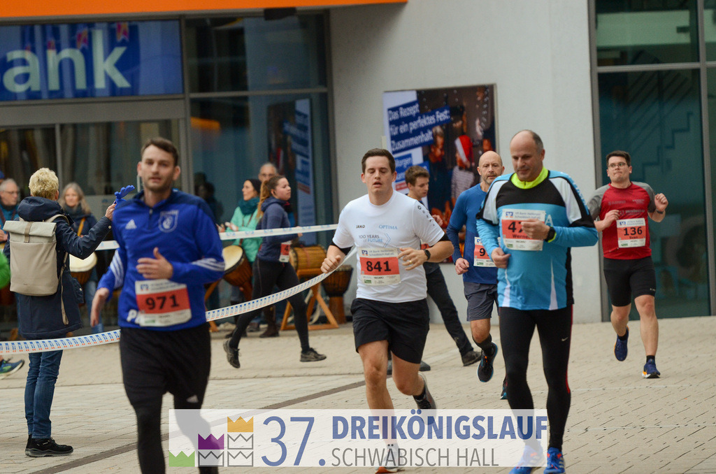 VR Bank Hauptlauf 10000m | 3 Koenigslauf 2023 - Realisiert mit Pictrs.com