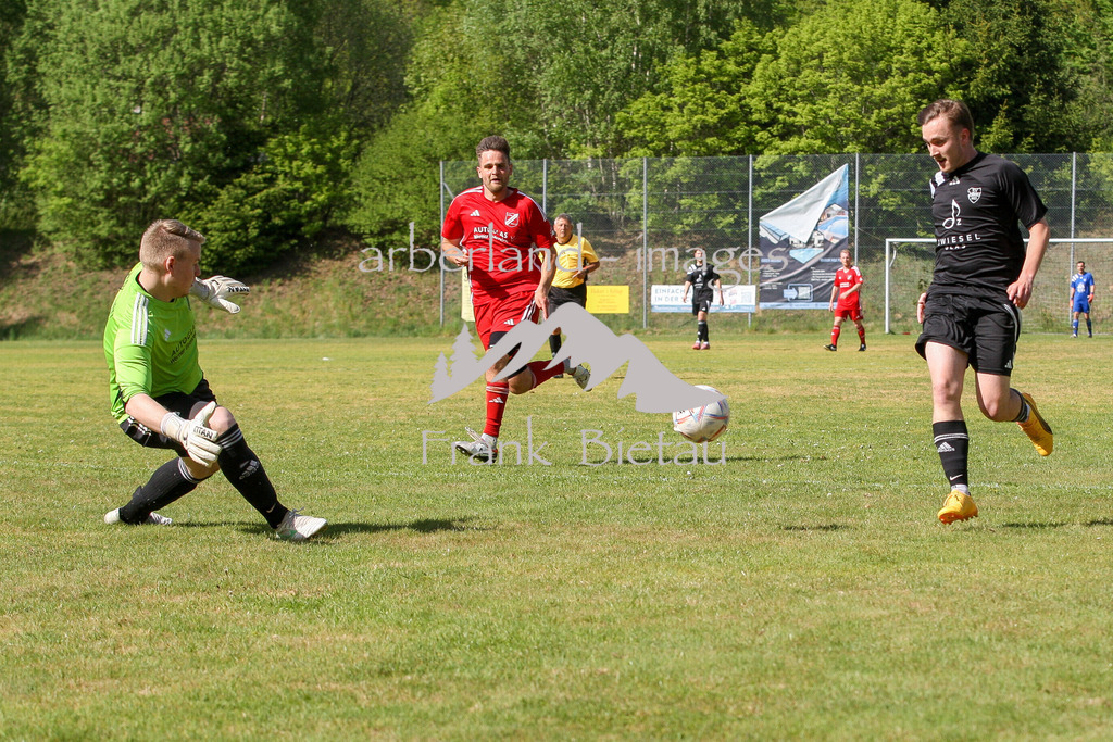993T0703 | Medien- Sport- Entertainmentfotos