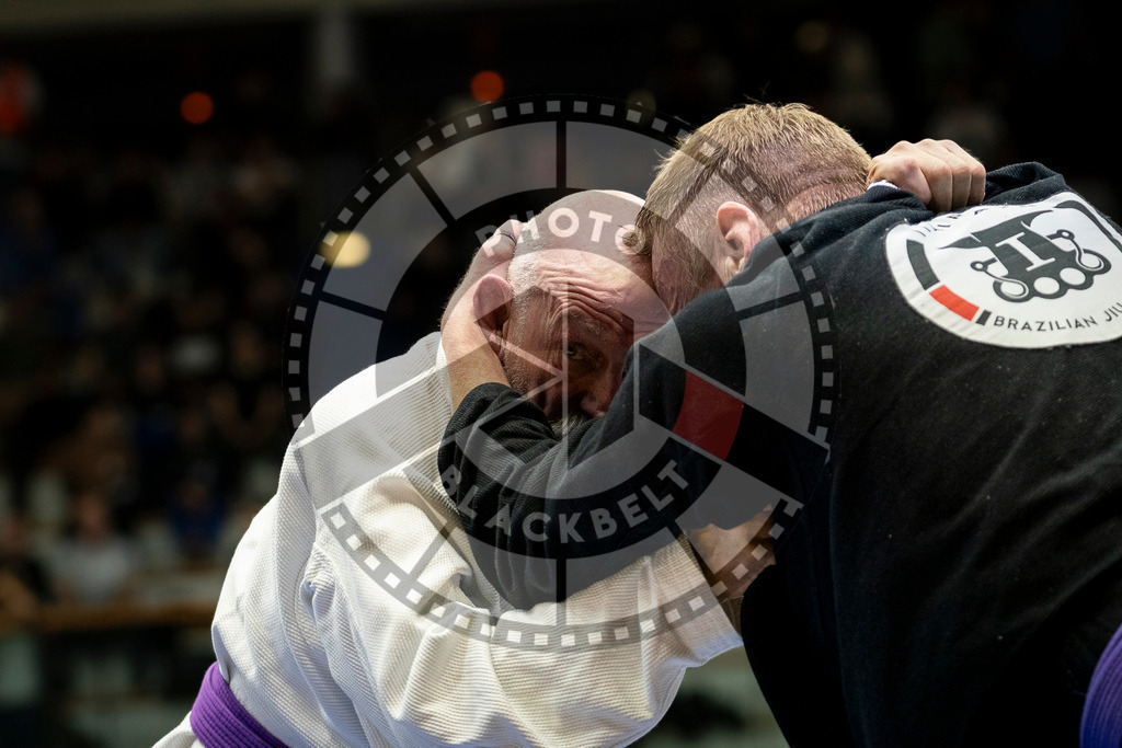 20240125PBB01021 | Fighters compete during the sixth day of the Brazilian Jiu-jitsu European Championship of the IBJJF in Paris, France, on January 25, 2024.