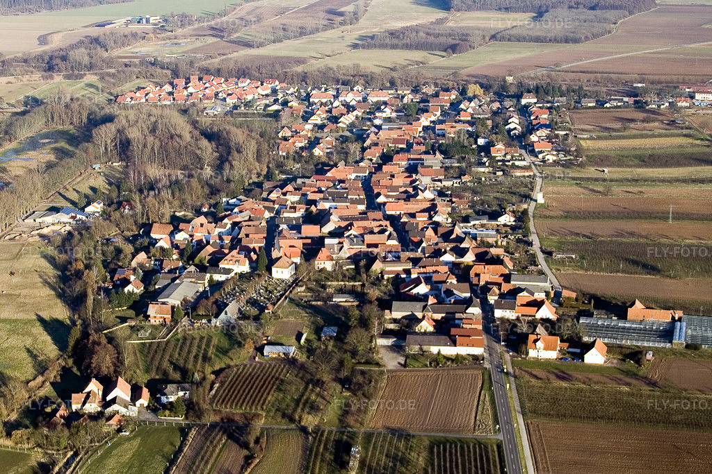 Luftbild: Dorfansicht in Winden im Bundesland Rheinland-Pfalz in Deutschland. Foto: IMG_9307.jpg vom 09.02.2008 durch Werner Riehm/FLY-FOTO.de