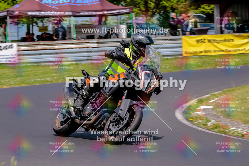 MotoTeamVBK-21005 | Hier findet Ihr Bilder von Touristenfahrten auf der Nürburgring Nordschleife oder von anderen Veranstaltungen die ich besucht habe. Viel Spass beim Durch Schauen 