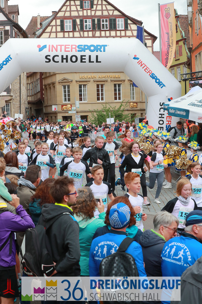 Stadtwerke Schüler und Jugendlauf 1,7km | 3koenigslauf 2022 Stadtwerke Schüler und Jugenlauf 1,7km - Realisiert mit Pictrs.com