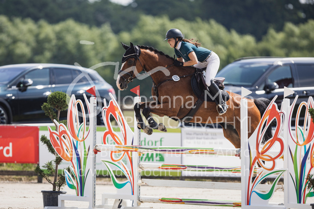 250629_PfSpTa_L-Spr-1-401 | Deine schönsten Turniermomente als professionelle Fotos! Entdecke hochwertige Pferdesport-Fotografie im Online-Shop. Jetzt Fotos finden & bestellen!