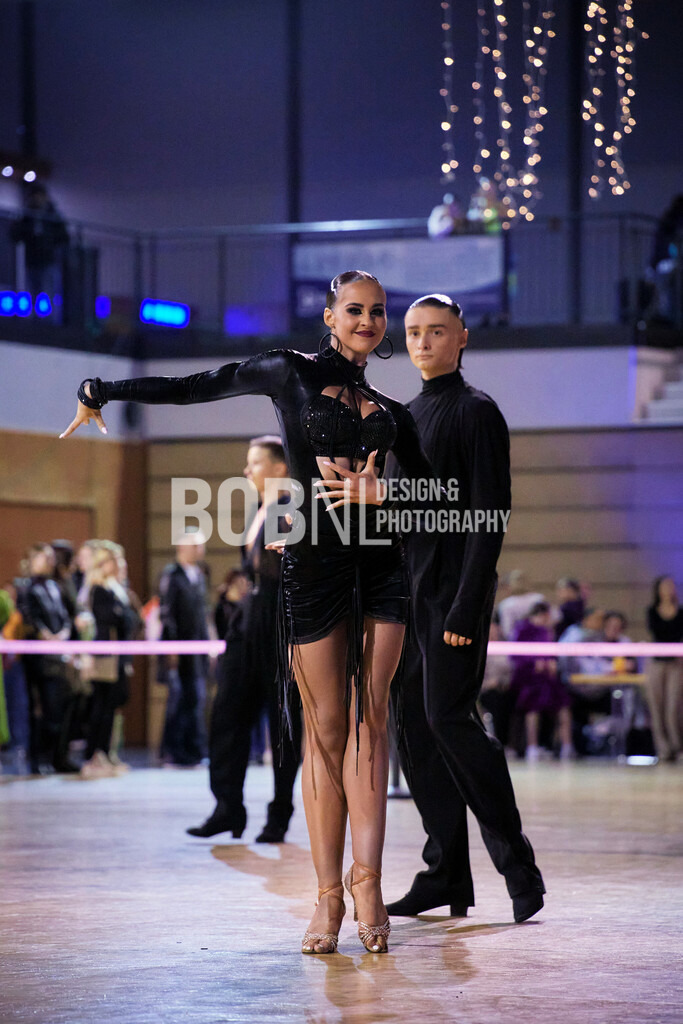 Winter Dance Festival | Mülheim a.d. Ruhr - 13.12.2025: Winter Dance Festival in Mülheim a.d. Ruhr (Westenergiehalle), Germany. Photo by: BobNL design &amp; photography  - Realized with Pictrs.com