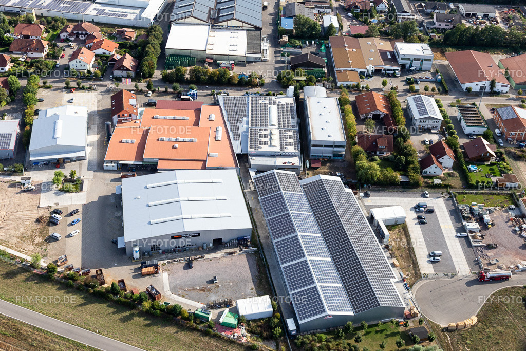 Gewerbergebiet Im Gereut, HGGS LaserCUT GmbH & Co. KG | Luftbild: Gewerbergebiet Im Gereut, HGGS LaserCUT GmbH & Co. KG in Hatzenbühl im Bundesland Rheinland-Pfalz in Deutschland. Foto: IMG_117401.jpg vom 06.09.2019 durch Werner Riehm/FLY-FOTO.de - Realisiert mit Pictrs.com