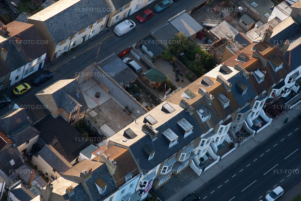 Aerial view: View of the town in Deal in the state England, Great Britain. – Photo: IMG_50856.jpg taken on 05/27/2012 by Werner Riehm/FLY-FOTO.com – Resolution of the original: 4752 x 3168 px