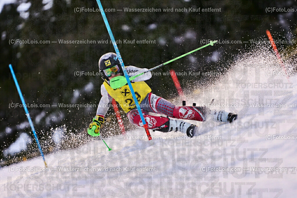 ALP2819_NWC-OAC-Slalom-II DG-I_Hochkar_Berger Dominic | (C)FotoLois.com, Alois Spandl, NWC+OAC-Schüler-Slalom 1 auf dem Hochkar, Sa 7. Jänner 2023.