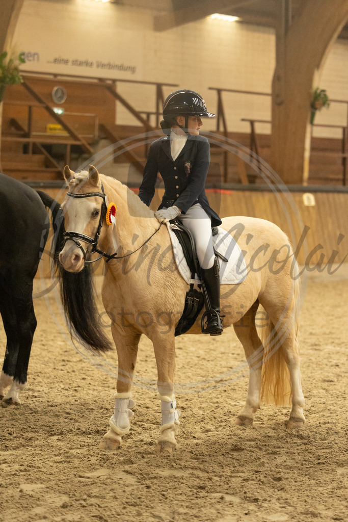 994A4632 | sabrinanicolaifotografie - Realisiert mit Pictrs.com