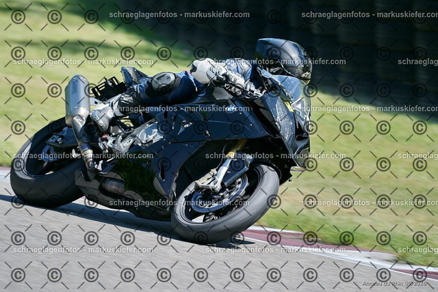26BT01-1162 | 045 - Realisiert mit Pictrs.com