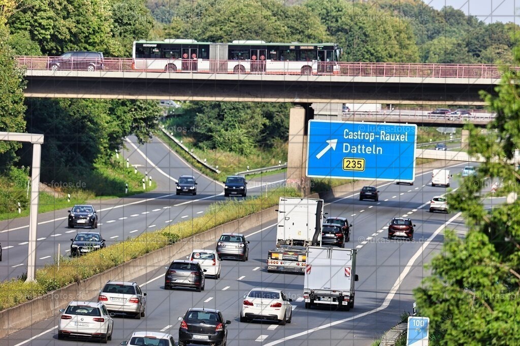 2021-09-13 A42 Autobahn 42 Abfahrt Auffahrt Castrop-Rauxel Bladenhorst Foto Lukas 00321 | Autobahn A42 Abfahrt Castrop-Rauxel - Realisiert mit Pictrs.com