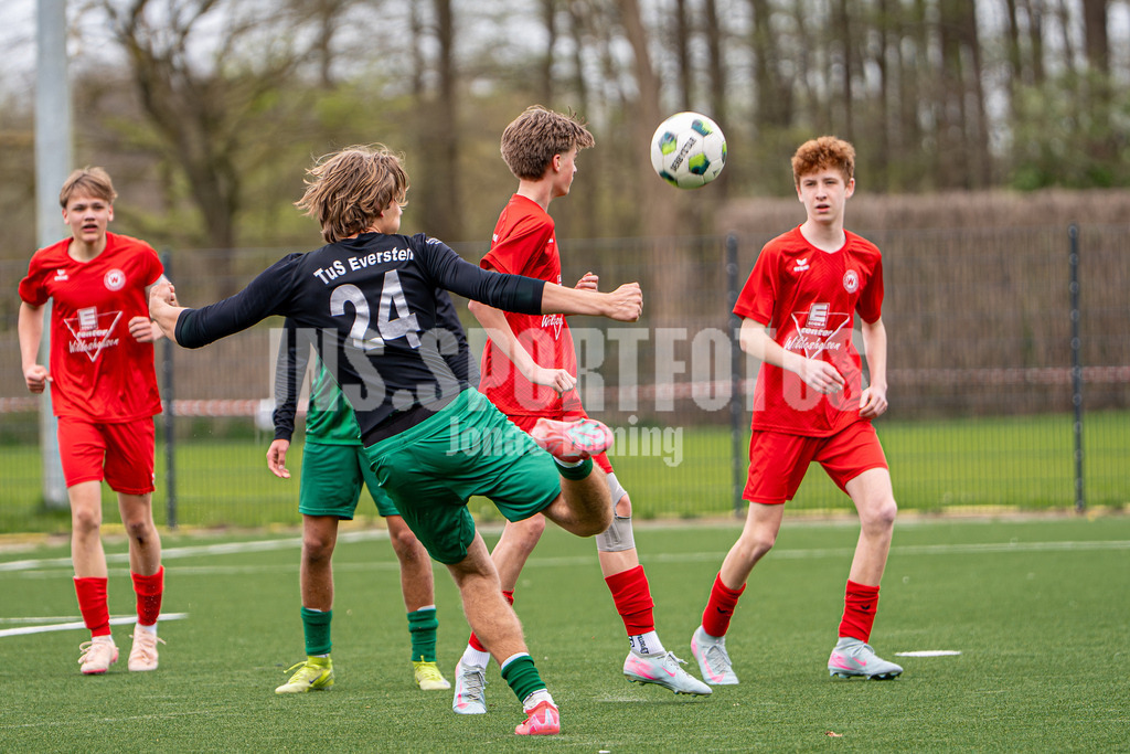 VFL Wittekind-Wildeshausen - TuS Eversten I 03444 | jns.sportfotos - Realisiert mit Pictrs.com
