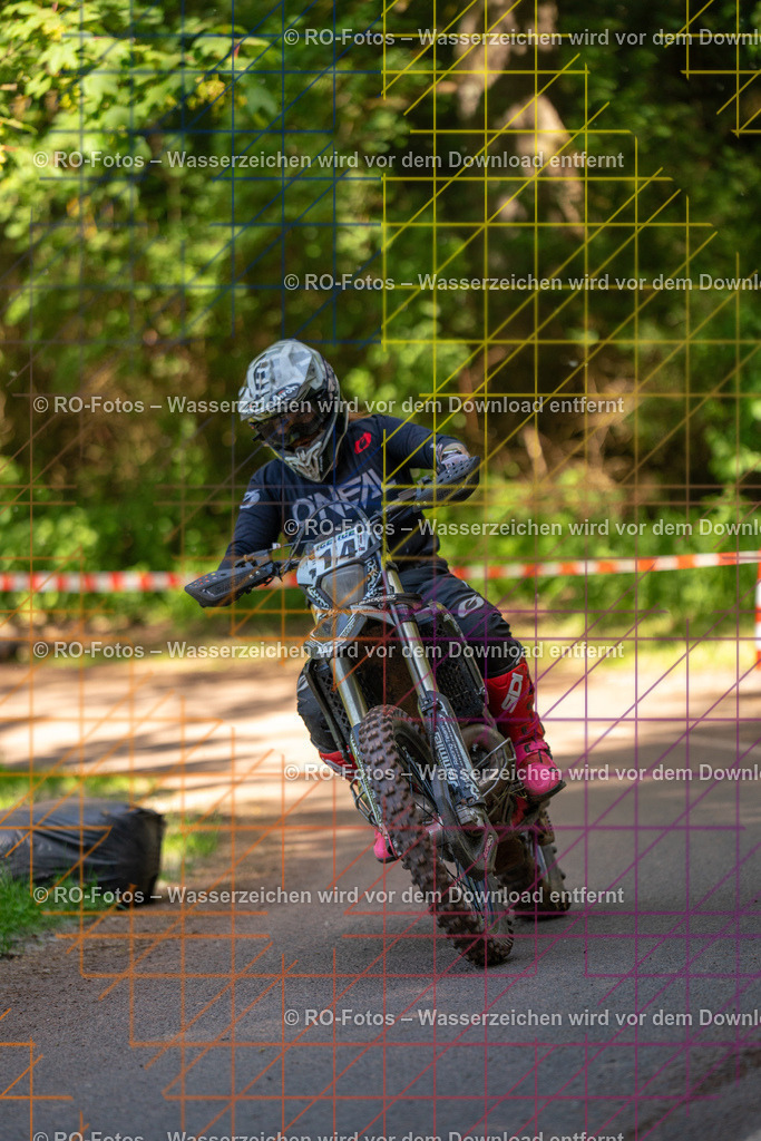 Wolfshausen 3 Lauf -928 | Sportfotografie von RO-Fotos: Motorsport, Motocross, Enduro, Laufveranstaltungen und Triathlon. Professionelle Fotos von Sportlern und Events. - Realisiert mit Pictrs.com
