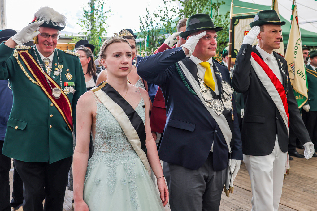 top-top.de 240509-278 | Foto, Video, Fotografie, Videografie, Fotobox, DJ, Discjockey, Musik, Musikbox, Veranstaltung, Photobooth, Amazon, Ebay, Buchtipp, Bestseller, Autor, Verlag, Buch, Wesel, Hamminkeln, NRW, Dinslaken, Rees, Drohne, Hochzeit, Party, Fotobox, Wesel, Fotograf