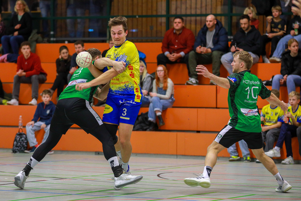 SVN_HcTvRhede_131225_087 | Bildergalerie von Sport-Ereignissen aber auch von weiteren spannenden Dingen - nicht nur vom Niederrhein. In Anlehnung an den bekannten Spruch von Hanns Dieter Hüsch heißt das Motto: "Niederrhein ist überall".  - Realisiert mit Pictrs.com