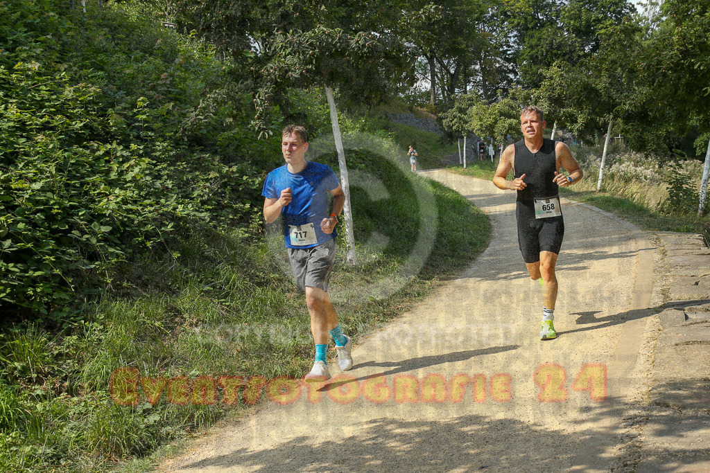 250824_1438_EX1_6958 | Sportfotografie im Rhein-Sieg Kreis, Köln, Bonn, NRW, Rheinland Pfalz, Hessen, etc. Unser Tätigkeitsfeld umfasst den Laufsport vom Volkslauf über den Marathon, Duathlon, Triathon bis zum Ultralauf wie Kölnpfad Ultra oder Schindertrail.