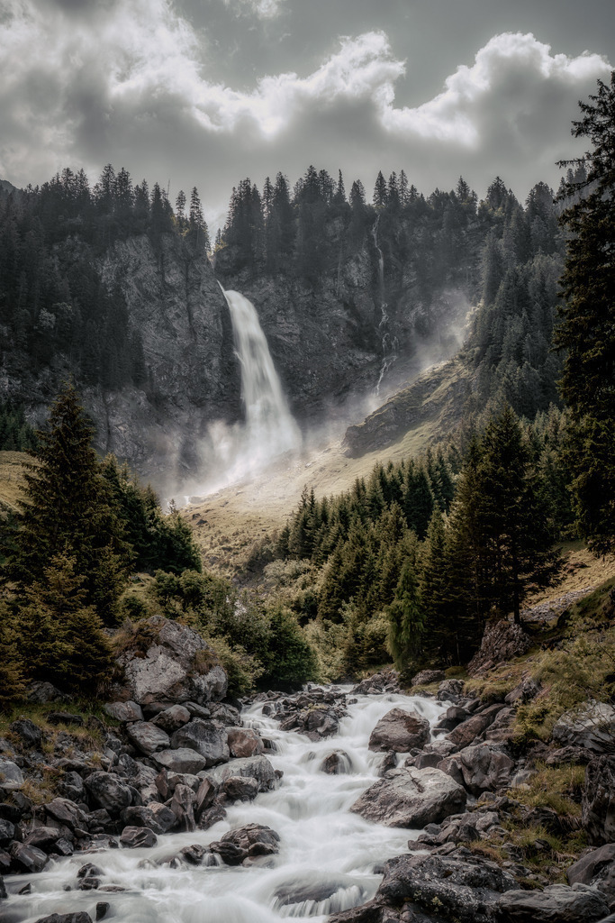 Staubifall | Staubifall Alp Aesch in Uri - Realisiert mit Pictrs.com