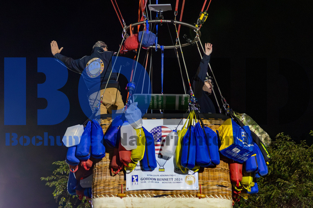 JEM_MUNGBC20240914-22 | bond - Realisiert mit Pictrs.com