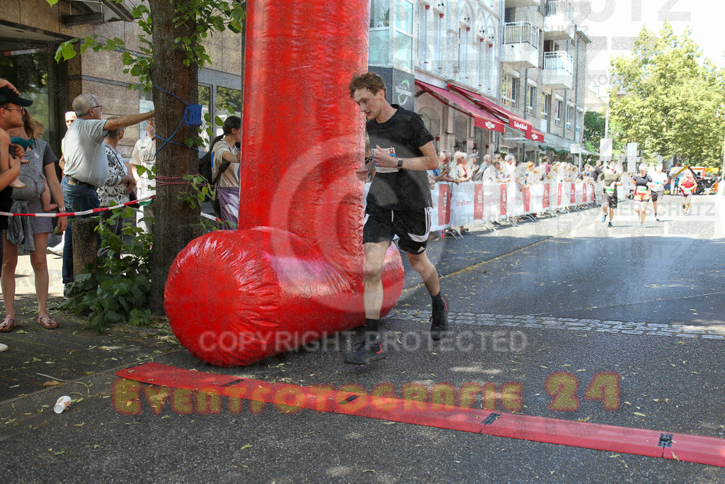 250621_1202_EX1_4691 | Sportfotografie im Rhein-Sieg Kreis, Köln, Bonn, NRW, Rheinland Pfalz, Hessen, etc. Unser Tätigkeitsfeld umfasst den Laufsport vom Volkslauf über den Marathon, Duathlon, Triathon bis zum Ultralauf wie Kölnpfad Ultra oder Schindertrail.