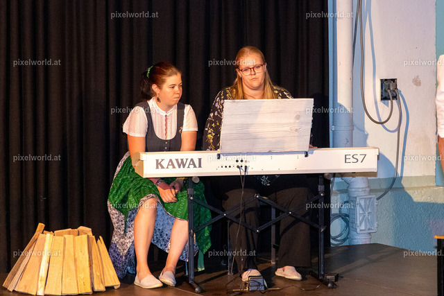 Sonne, Monde und Sterne - A-Capella-Chor Feldkirchen | Bildershop von pixelworld.at - Realisiert mit Pictrs.com