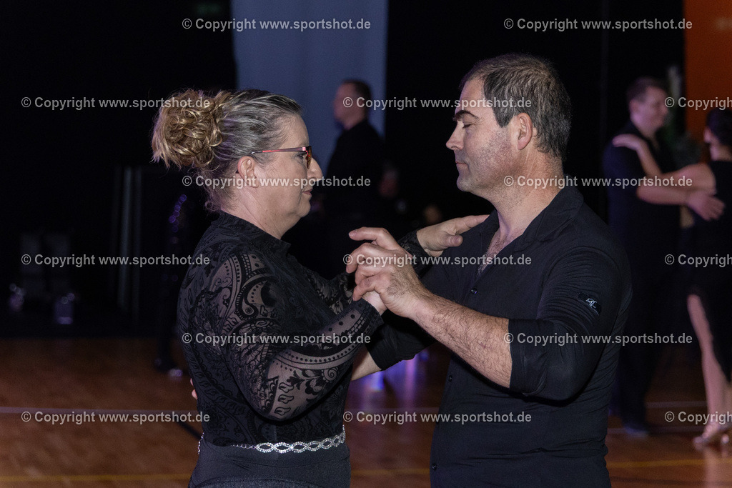 AR6_0119 | Rund um das Thema Sport-Event-Fotografie & individuelle Teilnehmerfotos. Jeder Teilnehmer wird fotografiert.