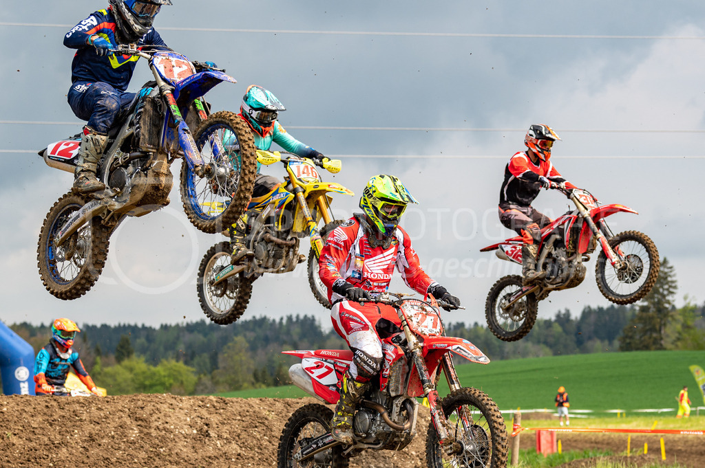 Motocross Schlatt bei Winterthur - 30. April 2022 | Motocross Schlatt bei Winterthur
MC Wila, Schlatt bei Winterthur
Bild: Sportfotografie Markus Aeschimann | www.markus-aeschimann.ch - Realisiert mit Pictrs.com