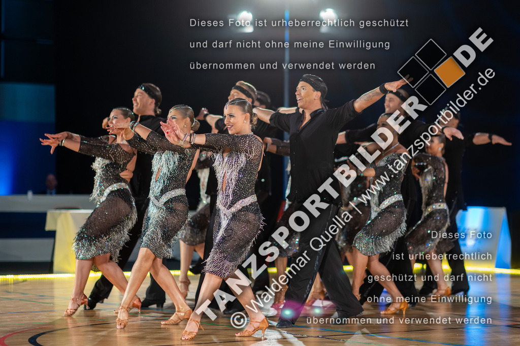 20260322-00648 | Hier finden Sie Tanz Bilder vom Latein und Standard Formationen tanzen. Sportbilder vom Tanzsport. Schöne Fotos und von Weltmeisterschaft, Europameisterschaft, Bundesliga, Regionalliga, Oberliga und Landesliga sowie von GOC Stuttgart, DanceComp, WM Bremen