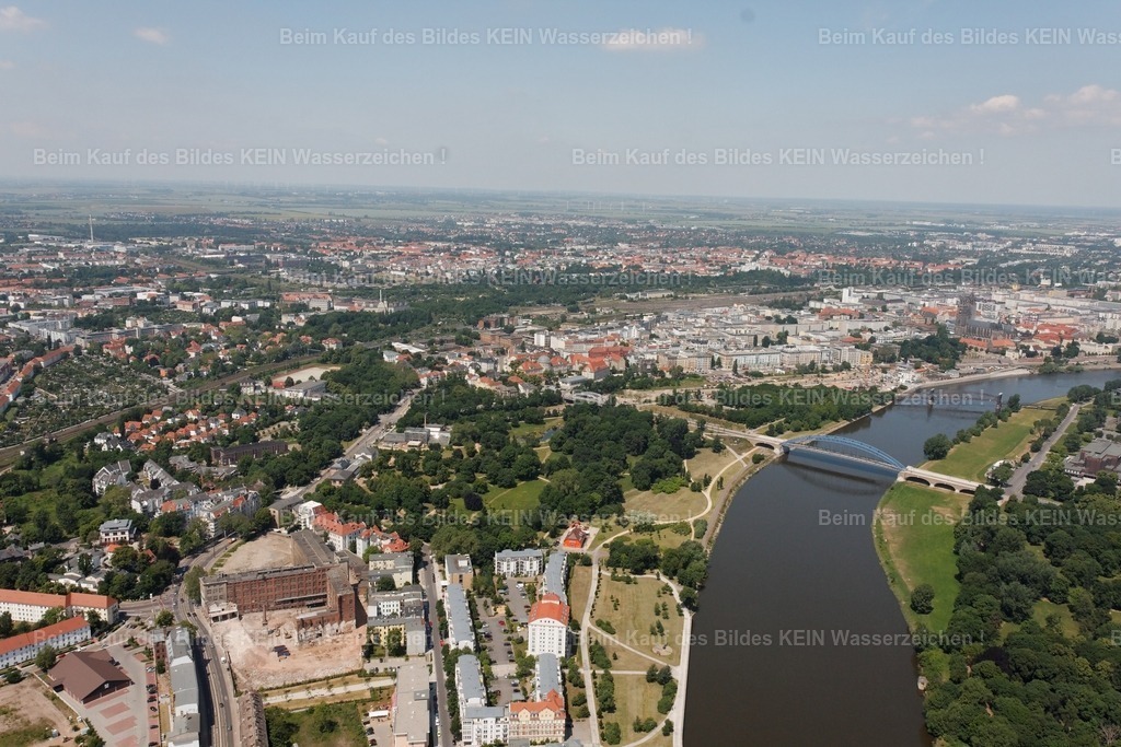 IMG_1793_optimiert_raw | Die Magdeburger Platte® - das sind die schönsten Luftbilder von Magdeburg & Sachsen-Anhalt auf Acryl, Leinwand oder zum Download. Das ist Luftbildfotografie & Luftbildaufnahmen mit Drohne & Flugzeug.  - Realisiert mit Pictrs.com