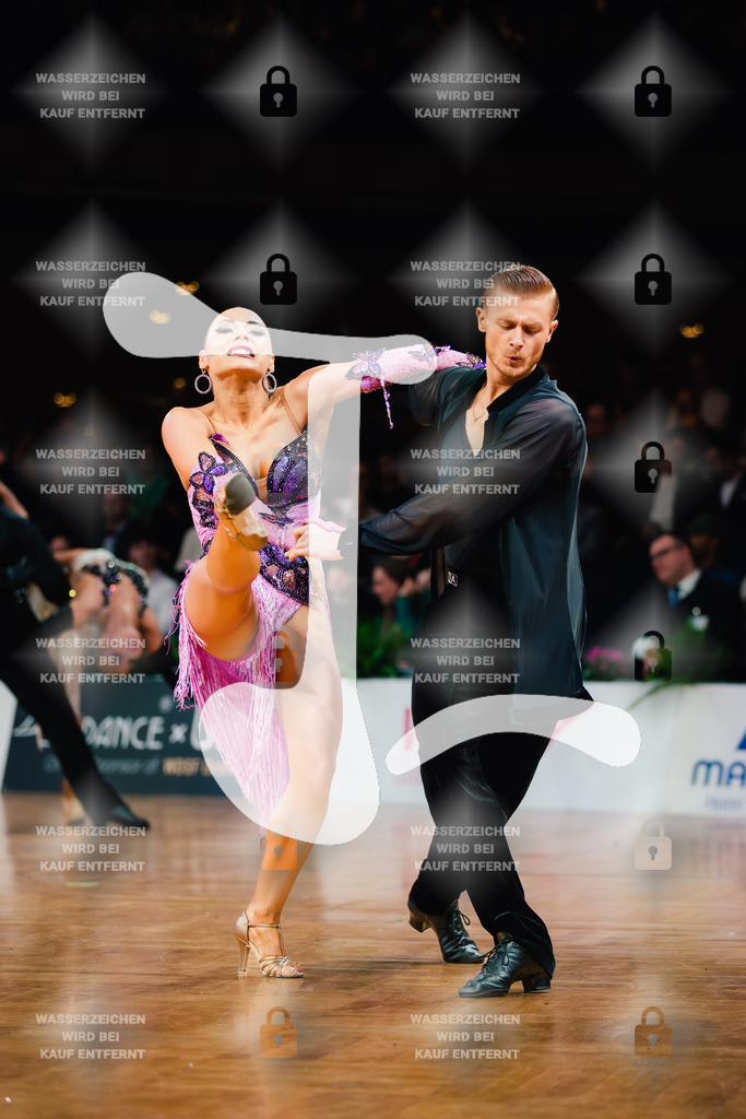 GOC 2025 - WDSF GrandSlam Latin 29th (129) Daniel Schmuck _ Irina Tudorache (Germany)-2025-08-23-3609 | Webshop for digital downloads and prints of dance sport, event & show photographer Julian Link - Realisiert mit Pictrs.com