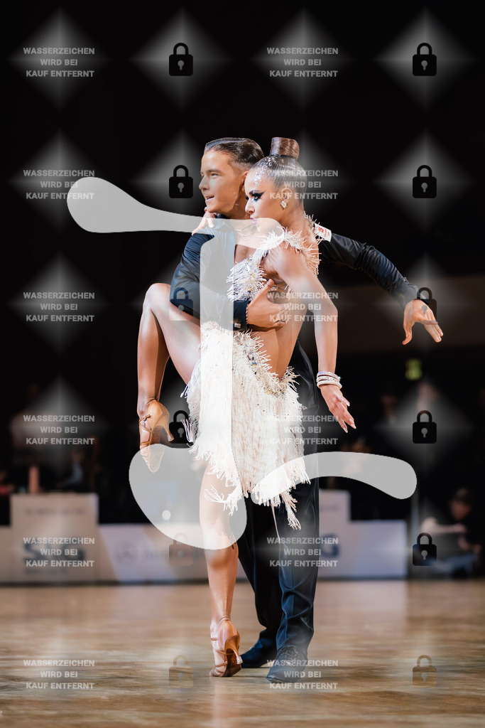Goldstadtpokal 2025 - WDSF Open Latin Youth 2nd (72) Ivan Smekalkin _ Yeva Liermontova (Schwarz Weiß Club Pforzheim)-2025-01-25-8769 | Webshop for digital downloads and prints of dance sport, event & show photographer Julian Link - Realisiert mit Pictrs.com