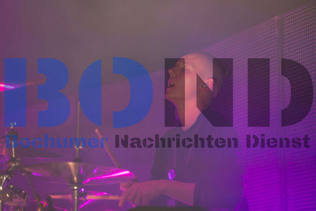 SES_ENIKOL20250501-27 | bond - Realisiert mit Pictrs.com