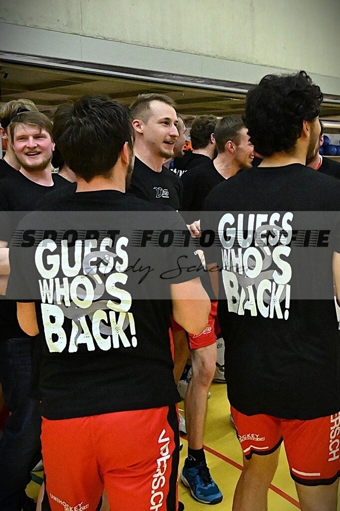 aDSC_7084a | Kaufen Sie Sportbilder im Onlineshop von Andy Scherrer Sportfotografie. Faszinierende Bilder von Sportevents aus der ganzen Schweiz. Fussball, Frauenfussball, Unihockey, Handball, Schwingen und weiteren Sportarten. - Realisiert mit Pictrs.com