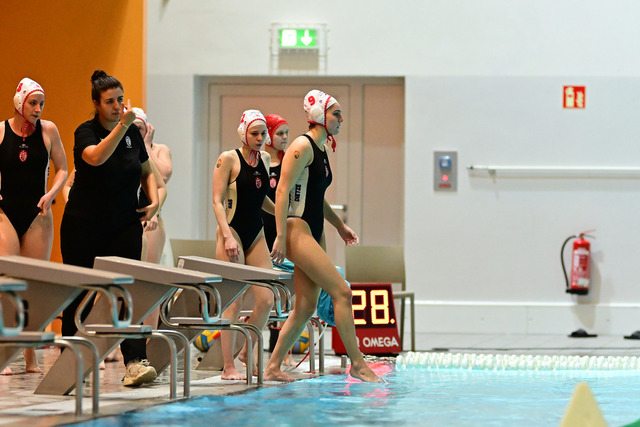 Wasserball I Frauen I Saison 2025-2026 I Bundesliga I 4. Spieltag I Eimsbütteler TV - SSV Esslingen I 05396 | Der Sportfotograf. - Realisiert mit Pictrs.com