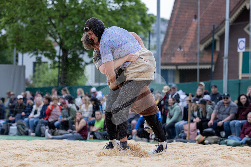 ZKSF2026_6Gang_161 | Die Schwinger des Schwyzer Kantonalen Schwingerverbandes: Fotos, die Dynamik und Leidenschaft festhalten, sowie emotionale Momente aus dem traditionellen Schwingsport zeigen. - Realisiert mit Pictrs.com