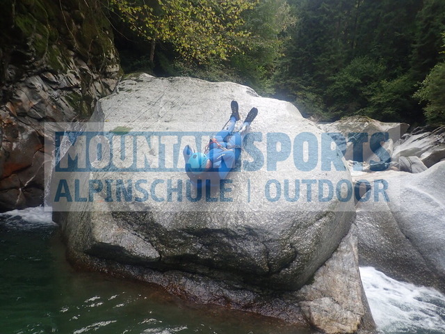 P1030119 | Bestelle die Bilder deines Berg- oder Wasser-Abenteuers mit Mountain Sports bequem von zu Hause aus direkt über unseren Online Fotoshop von pictrs.com. - Realisiert mit Pictrs.com
