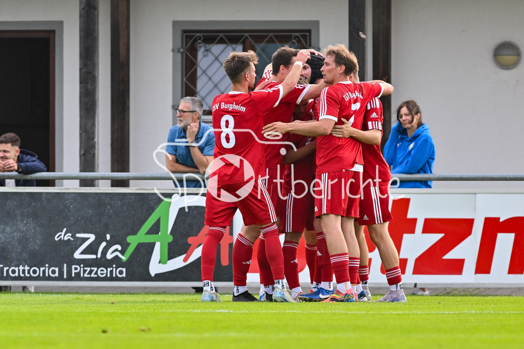 SpVgg Auerbach-Streitheim - TSV Burgheim | Jubel nach 0-1 durch Burgheim 9