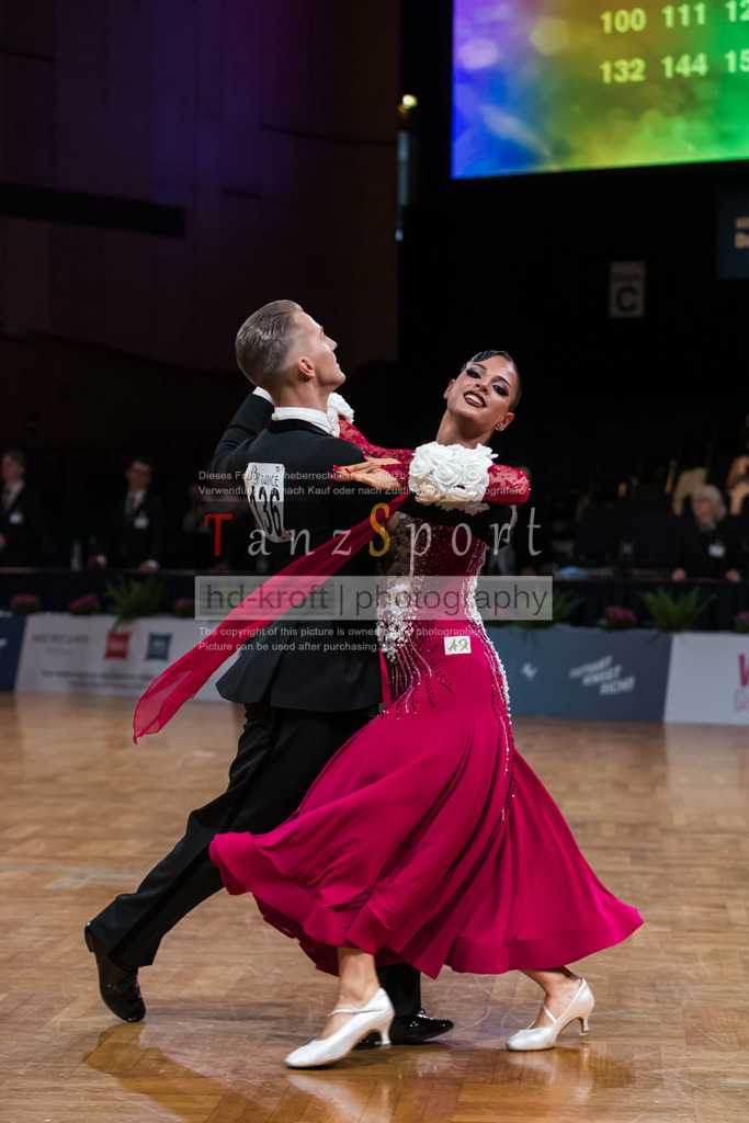 20250821_WDSF_GS_Std_R1_B2_4182 | Tanzsportbilder, Standardtanz, Lateintanz, WDSF, DTV, LTVB, dancecomp, goc, hessen tanzt, blaues band der spree, walzer, tango, wiener walzer, slowfox, quickstepp, samba, rumba, cha-cha-cha, paso doble. jive, hd-kroft photography, turniertanzsport