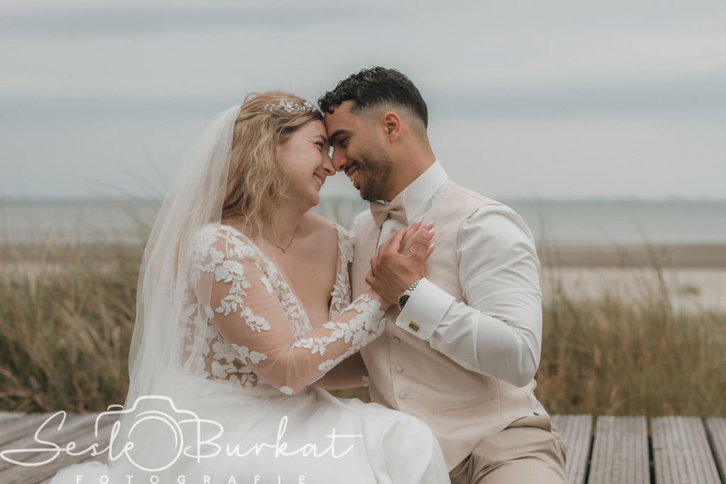 IMG_3958 | Authentische, natürliche und emotionale Fotoshootings auf der Nordseeinsel Föhr. Als Fotografin halte ich deine schönsten Momente in einzigartigen Neugeborenen-, Familien-, Paar- und Einzelshootings fest. Jetzt einen Termin vereinbaren!