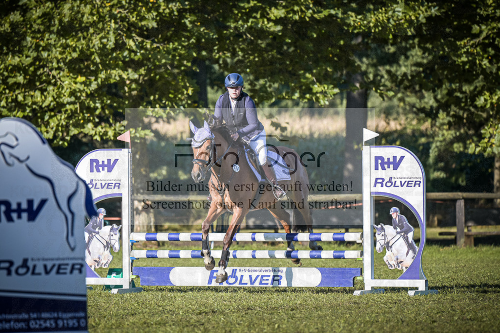 DOS_0645 | Entdecke hochwertige Reitturnierfotos von Foto Oger. Professionell, emotional und authentisch – jetzt Lieblingsmomente im Shop bestellen.Deutschlandweite Turnierfotografie. - Realisiert mit Pictrs.com