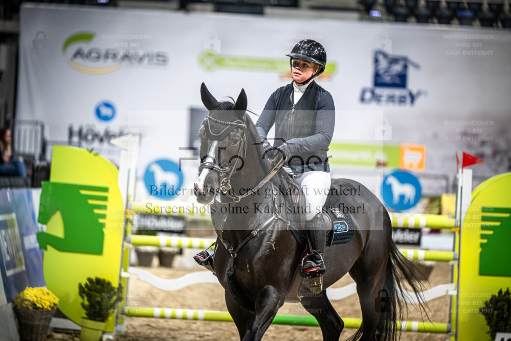 DOS_0639 | Entdecke hochwertige Reitturnierfotos von Foto Oger. Professionell, emotional und authentisch – jetzt Lieblingsmomente im Shop bestellen. - Realisiert mit Pictrs.com