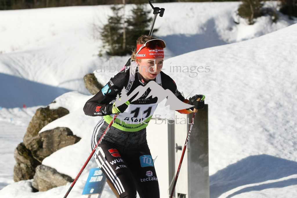 993T1917 | Johanna Puff